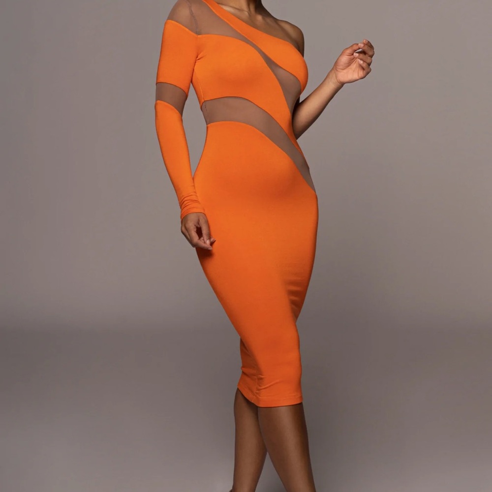 Tangerine Eyes for you Midi Dress